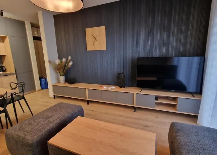 Apartment Salonet Airport & Mtp *